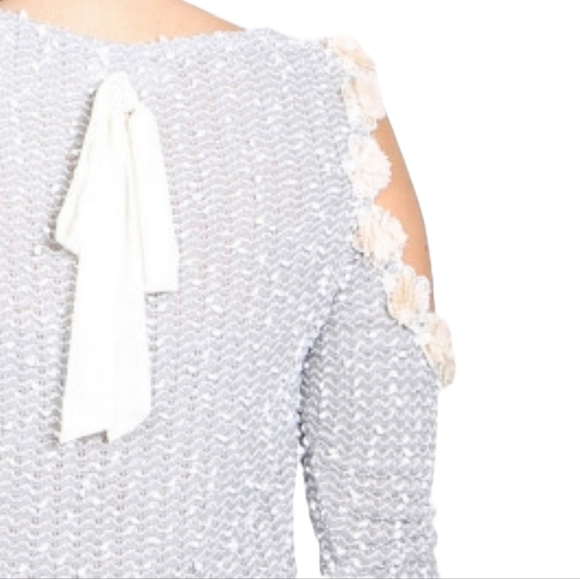 Floral Lace Sweater with Cut Out Sleeves Ribbon Back - Picture 3 of 4